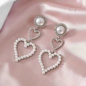 3/$30 🤍 Faux Pearl Heart Drop Earrings